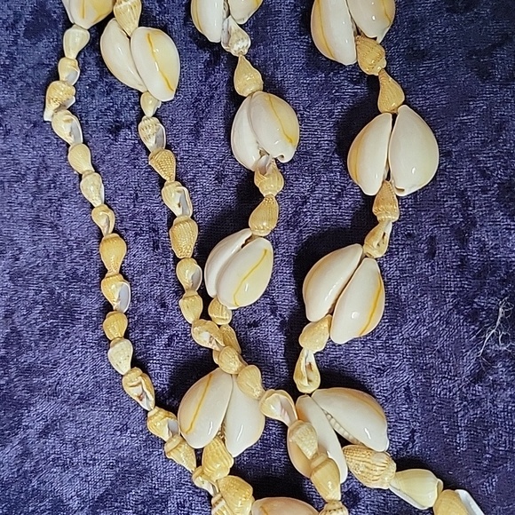 A Lot of 5 Necklaces Beaded Jewelry - Picture 3 of 15